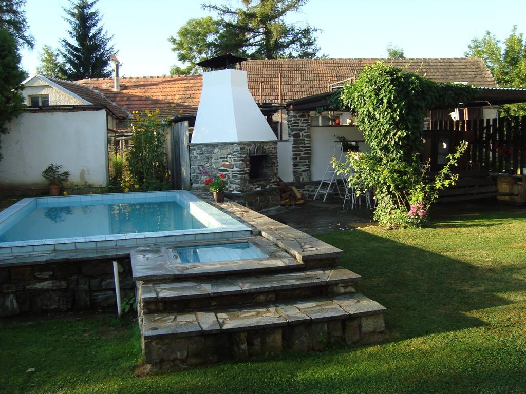 Privat Mirovice-Breznice Δωμάτιο φωτογραφία